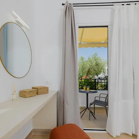 Zoi Luxury * קולימביה