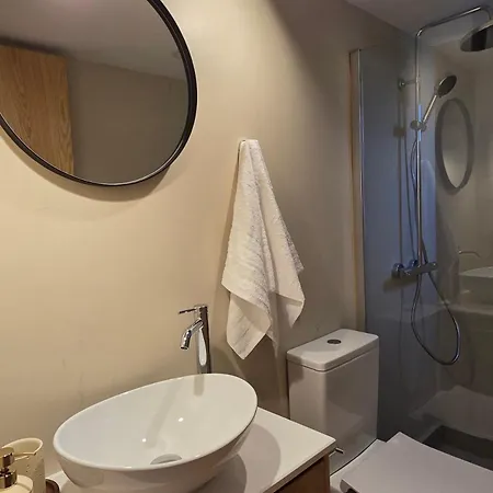 Zoi Luxury דירה *