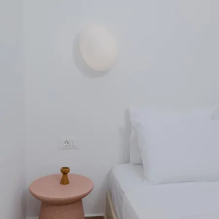 Zoi Luxury